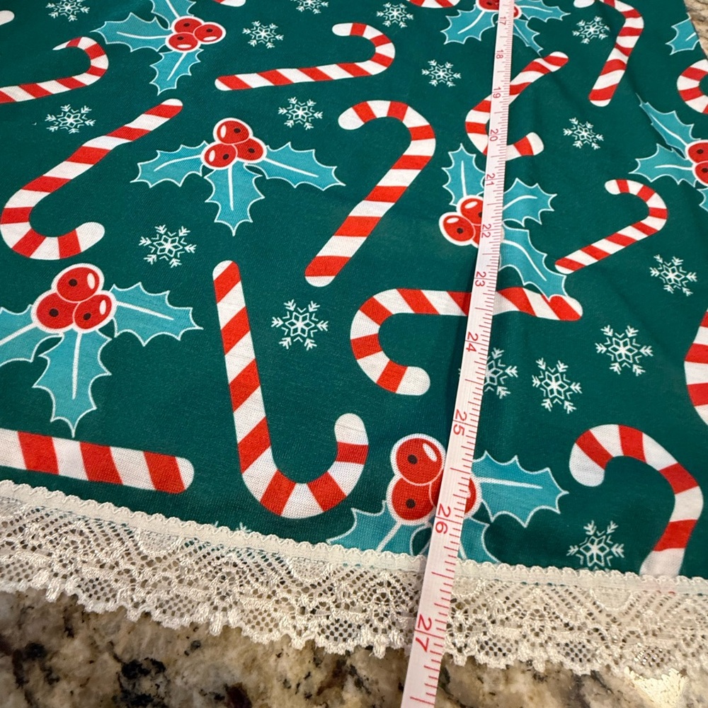 Breakfast for Dinner Candy Cane Holly Christmas chamise SZ SM - Picture 9 of 11